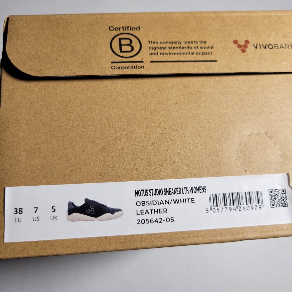 Vivobarefoot Motus Studio Sneaker Leather Womens in Suede Obsidian White - Picture 5 of 13
